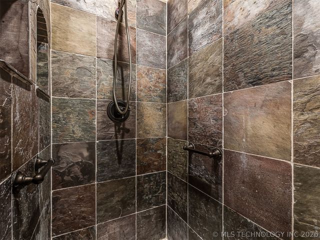9208 N 132nd East Avenue, Owasso, OK 74055