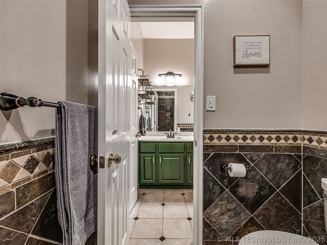 9208 N 132nd East Avenue, Owasso, OK 74055