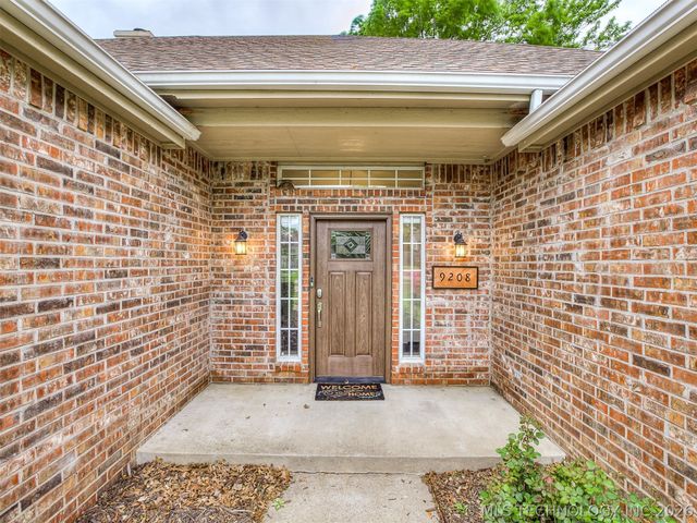 9208 N 132nd East Avenue, Owasso, OK 74055