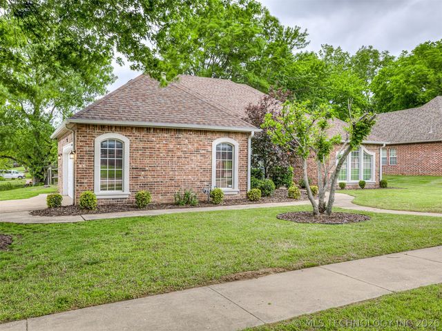 9208 N 132nd East Avenue, Owasso, OK 74055