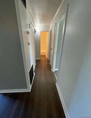 1114 Saint Helena Drive, Cahokia, IL 62206