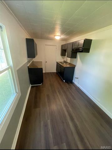 1114 Saint Helena Drive, Cahokia, IL 62206