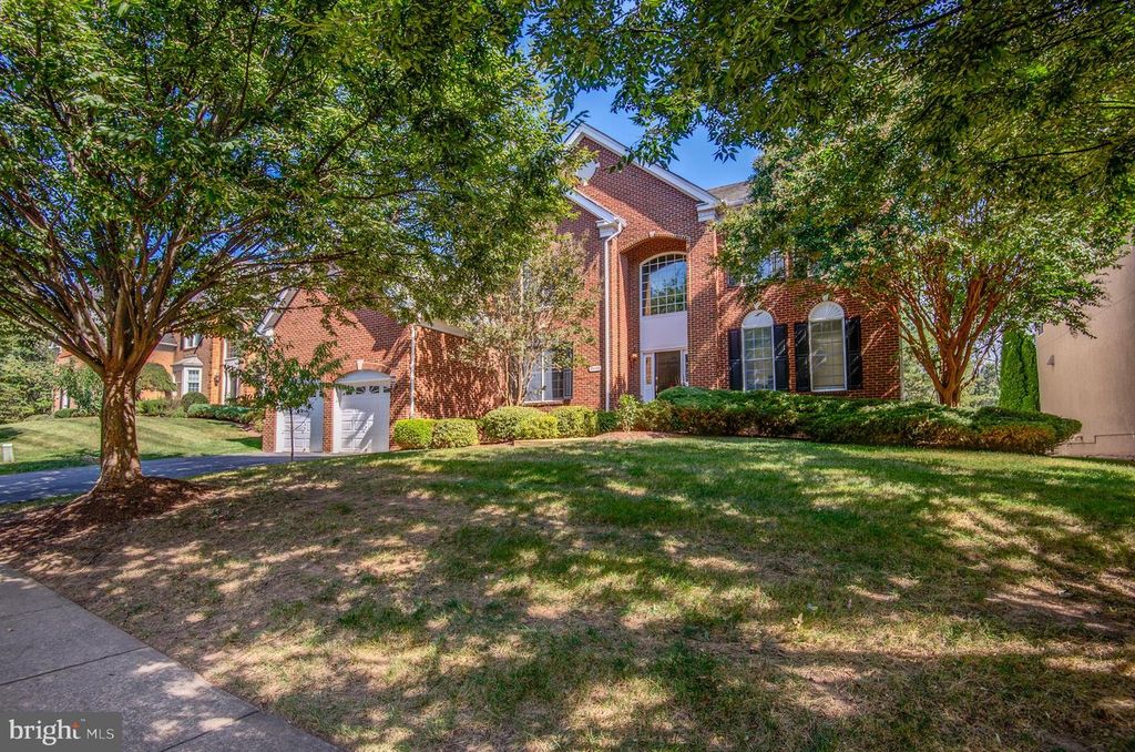 20343 KIAWAH ISLAND DR, Ashburn, VA 20147