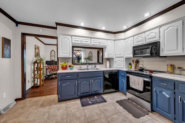 2280 CCC, Dickson, TN 37055