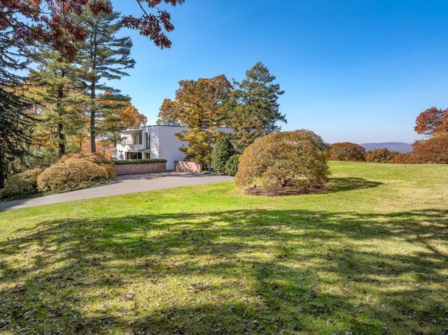 48 Raafenberg Road, Sleepy Hollow, NY 10591
