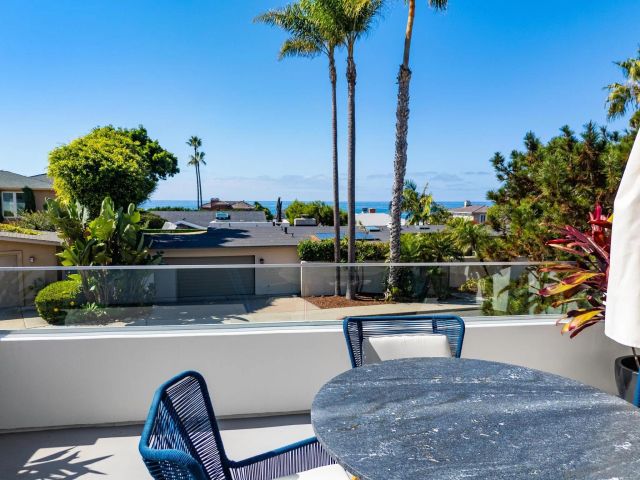 5663 Abalone Pl, La Jolla, CA 92037