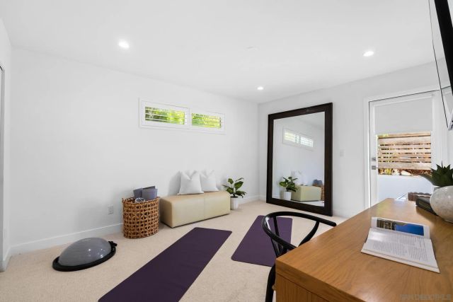 5663 Abalone Pl, La Jolla, CA 92037