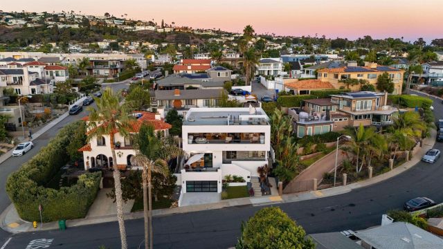 5663 Abalone Pl, La Jolla, CA 92037