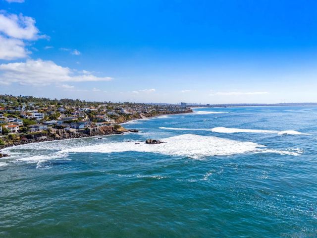 5663 Abalone Pl, La Jolla, CA 92037