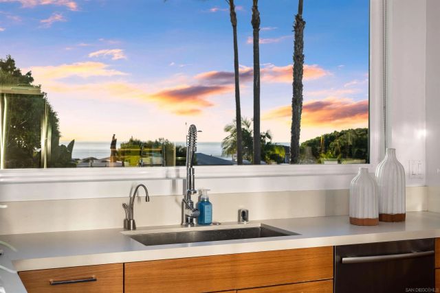 5663 Abalone Pl, La Jolla, CA 92037