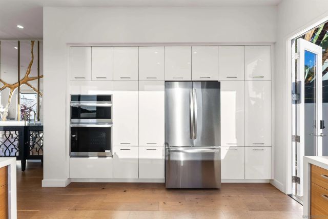 5663 Abalone Pl, La Jolla, CA 92037