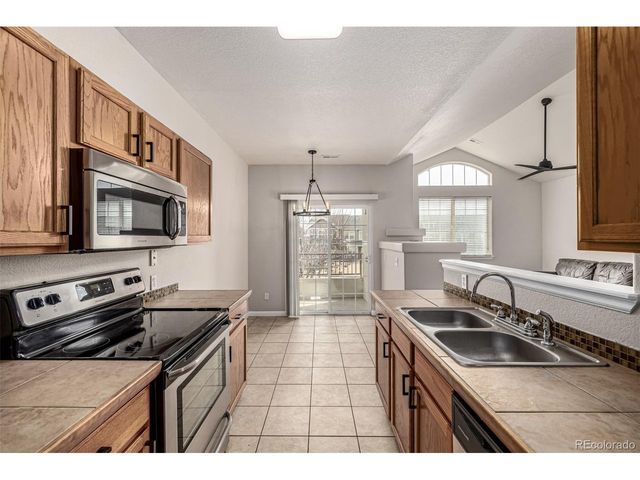 22675 E Ontario Dr. Dr 202, Aurora, CO 80016