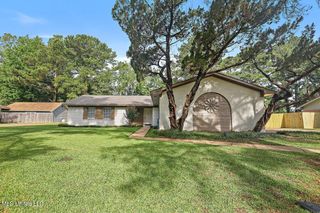 606 Black Oak Circle, Pearl, MS 39208