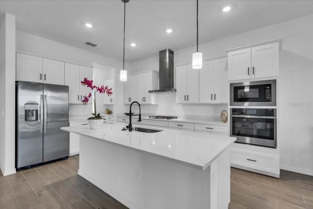 5522 LIGHTNING WHELK LANE, Lakewood Ranch, FL 34211