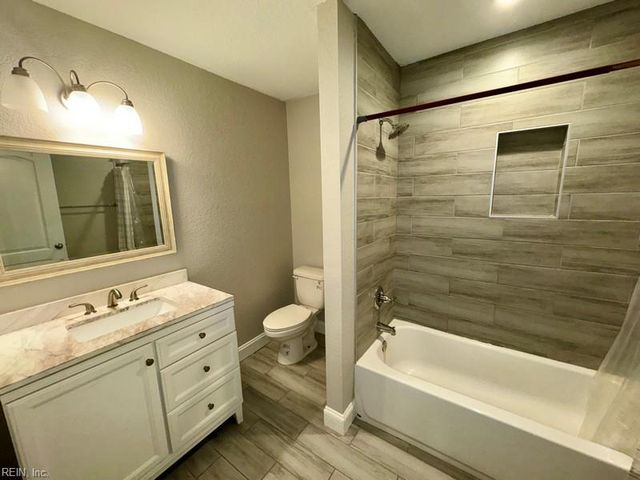 925 Quash ST, Hampton, VA 23669