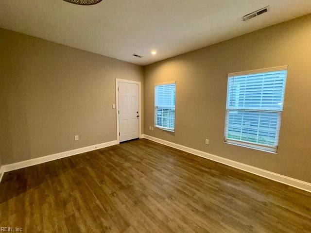 925 Quash ST, Hampton, VA 23669