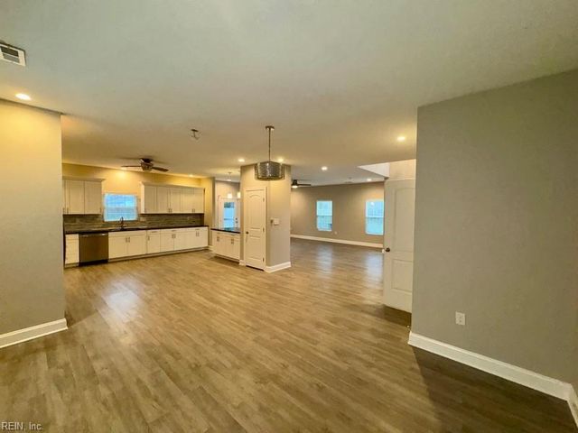 925 Quash ST, Hampton, VA 23669