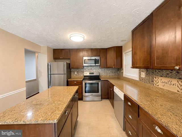 12622 COUNCIL OAK DR, Waldorf, MD 20601