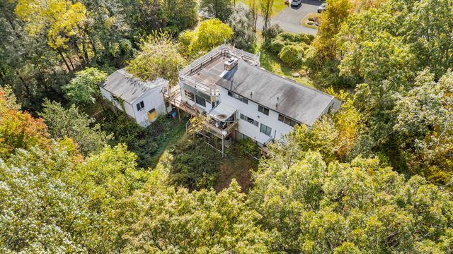 48 High Ridge Road, Brookfield, CT 06804