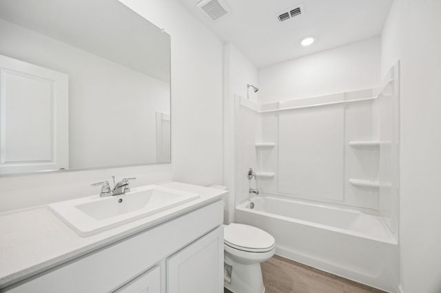 11550 Gammon Avenue, Rhome, TX 76078