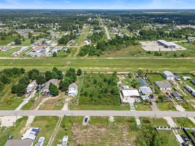 2407 County Road 3540, Cleveland, TX 77327