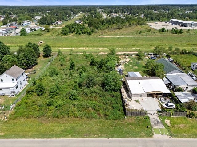 2407 County Road 3540, Cleveland, TX 77327