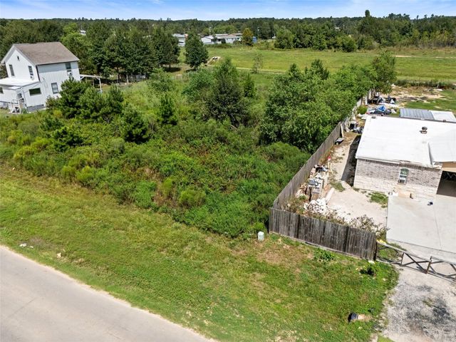2407 County Road 3540, Cleveland, TX 77327