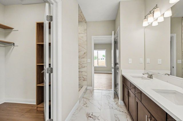 56677 Via Nesso Street, Macomb Twp, MI 48042