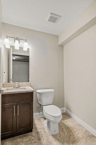56677 Via Nesso Street, Macomb Twp, MI 48042