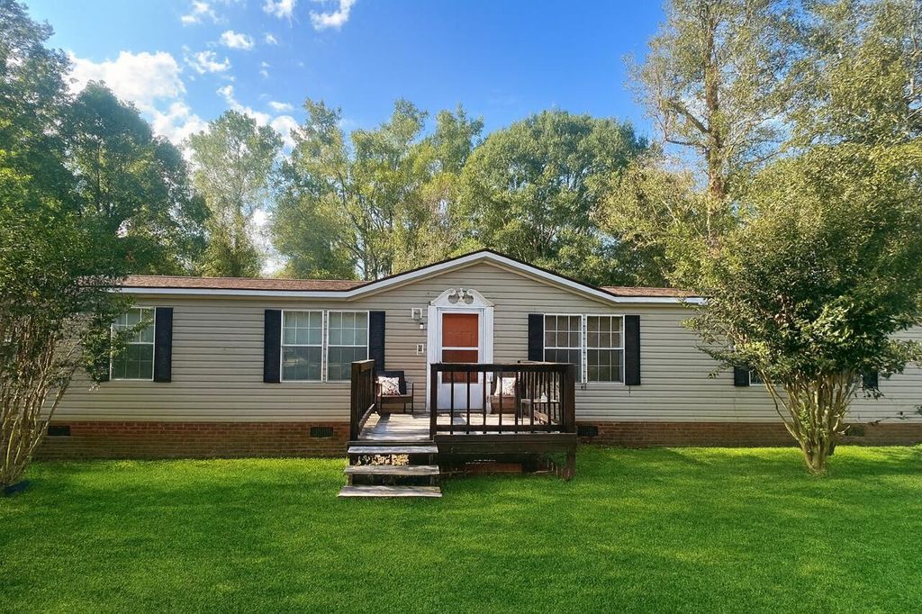 1159 Challenger Court, Summerton, SC 29148