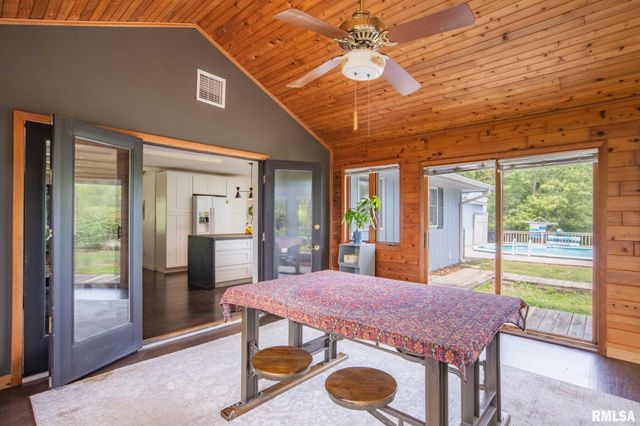 192 AMBER Lane, Carbondale, IL 62902