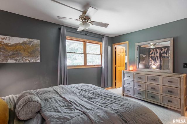 192 AMBER Lane, Carbondale, IL 62902