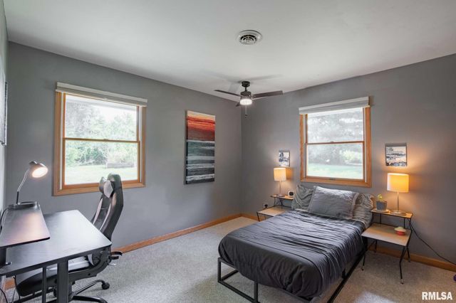 192 AMBER Lane, Carbondale, IL 62902