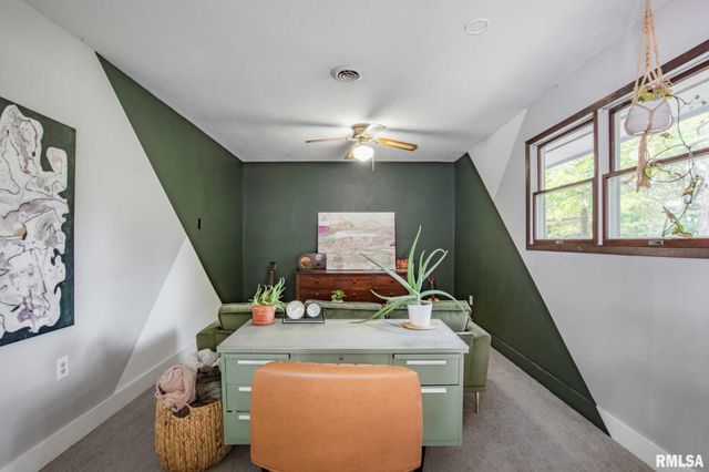 192 AMBER Lane, Carbondale, IL 62902