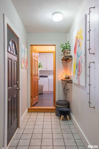 192 AMBER Lane, Carbondale, IL 62902