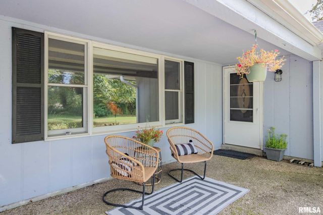 192 AMBER Lane, Carbondale, IL 62902