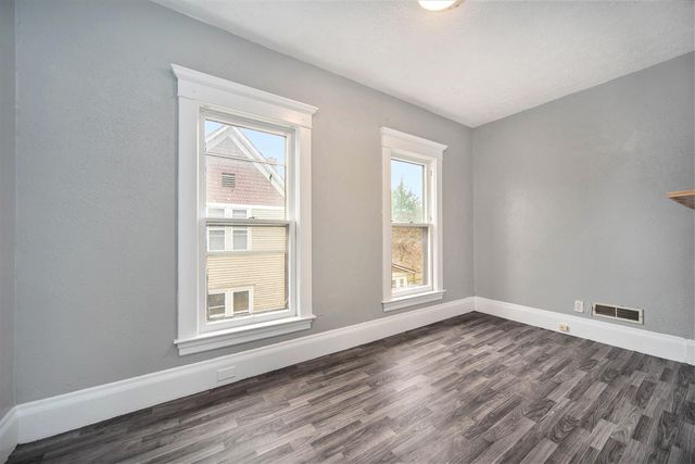 611 Minor Avenue, Kalamazoo, MI 49008