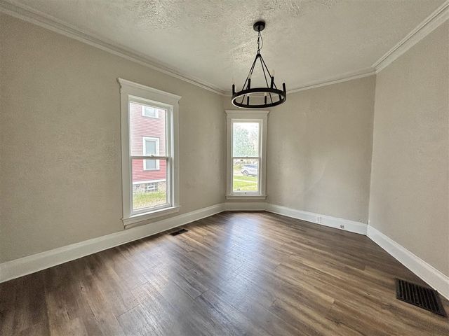 611 Minor Avenue, Kalamazoo, MI 49008