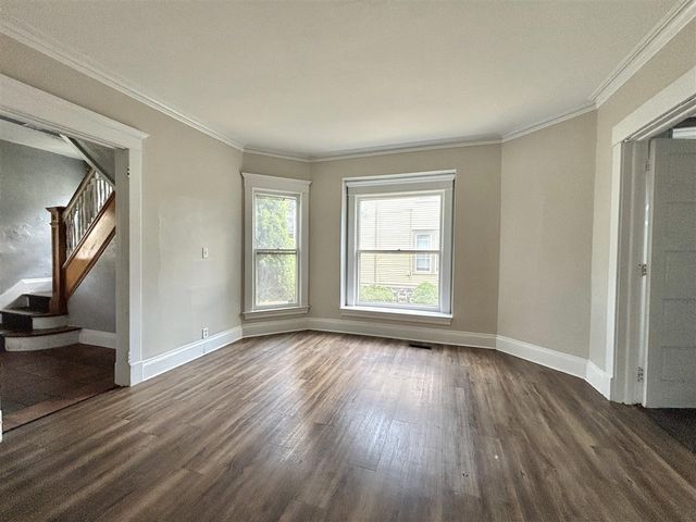 611 Minor Avenue, Kalamazoo, MI 49008