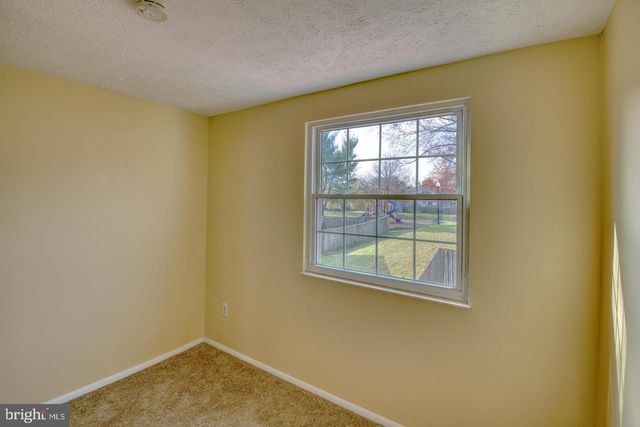 9220 PINENUT CT, Laurel, MD 20723