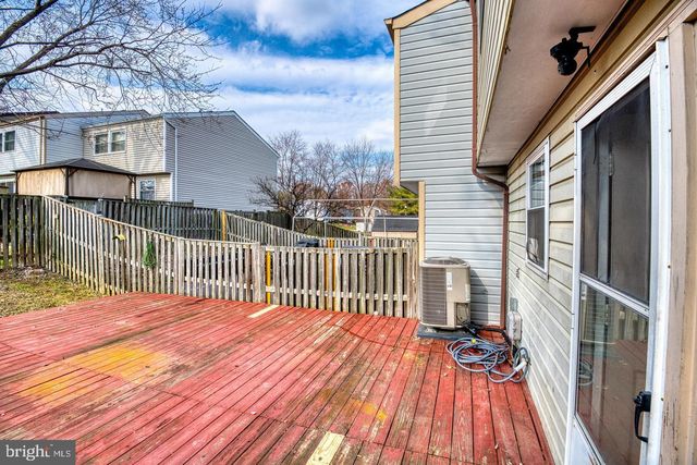 9220 PINENUT CT, Laurel, MD 20723