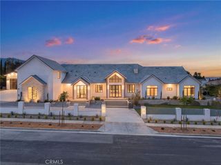 3100 Garretson Avenue, Corona, CA 92881