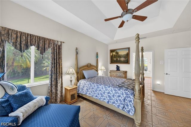 3815 NW 5th TER, Cape Coral, FL 33993