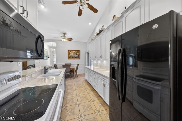 3815 NW 5th TER, Cape Coral, FL 33993
