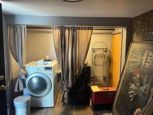 1022 Cerro Vista Road SW, Albuquerque, NM 87105