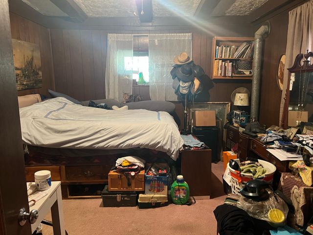 1022 Cerro Vista Road SW, Albuquerque, NM 87105