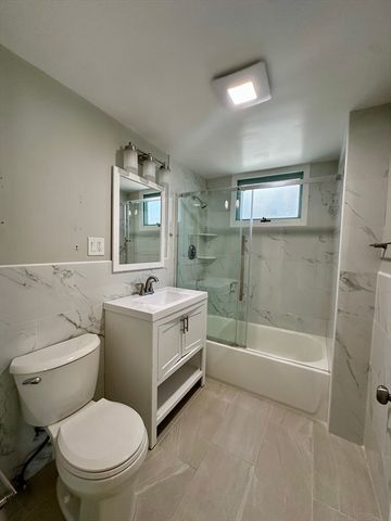 18 Bromfield 2, Somerville, MA 02144