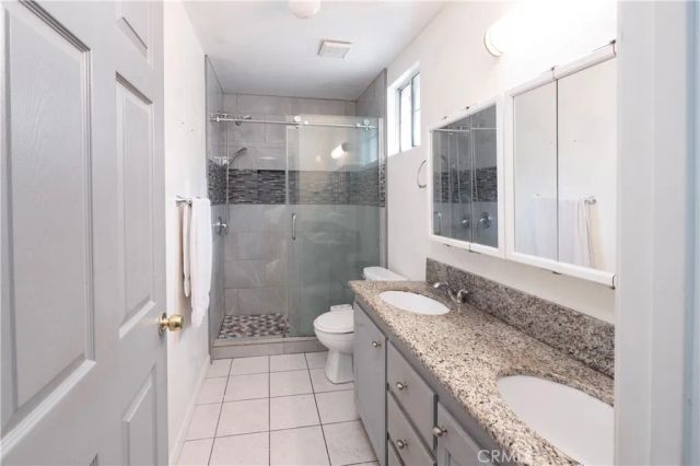 4754 Santa Ana, Cudahy, CA 90201