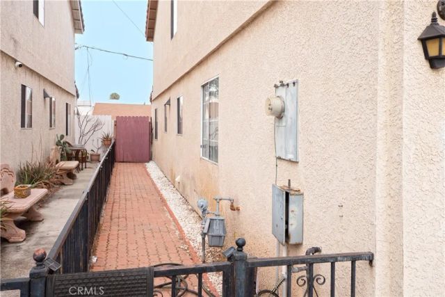 4754 Santa Ana, Cudahy, CA 90201