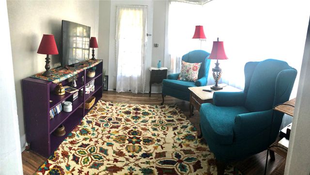 401 Sam Rayburn Drive 1, Bonham, TX 75418